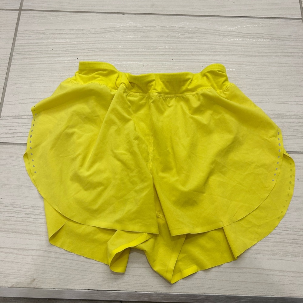 Lululemon find your pace high rise lined short